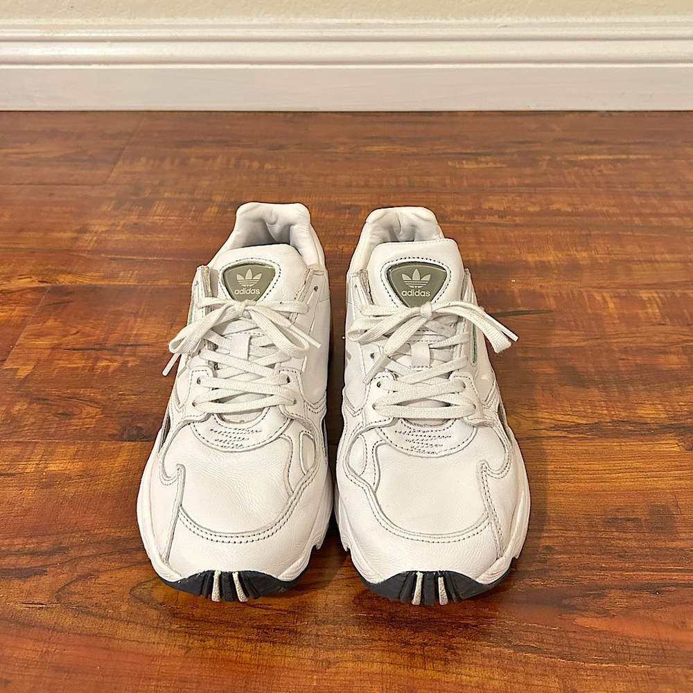 ADIDAS ORIGINALS Women Falcon - White & Orange size 5.5